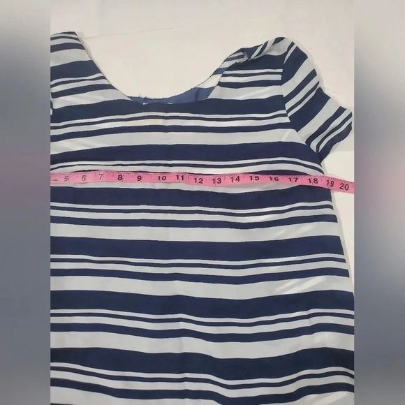 Anthropologie Maeve Stripe Apropos Top M Drapey Sides Pinked Edges Fluttery Hem - Picture 5 of 8